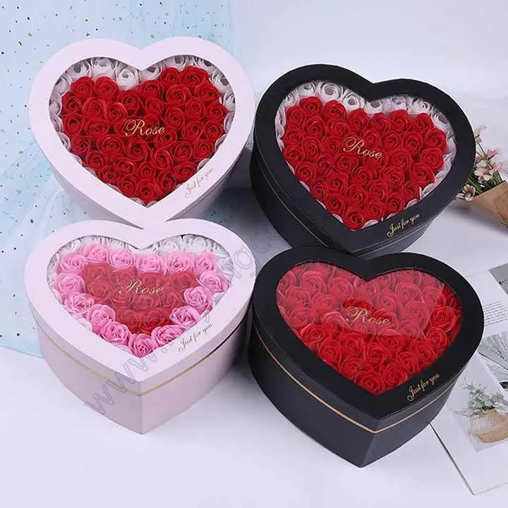 هدية من الورق المقوى ,cardboard gift