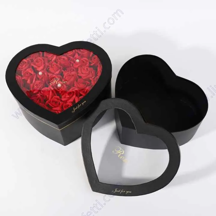 هدية من الورق المقوى ,cardboard gift