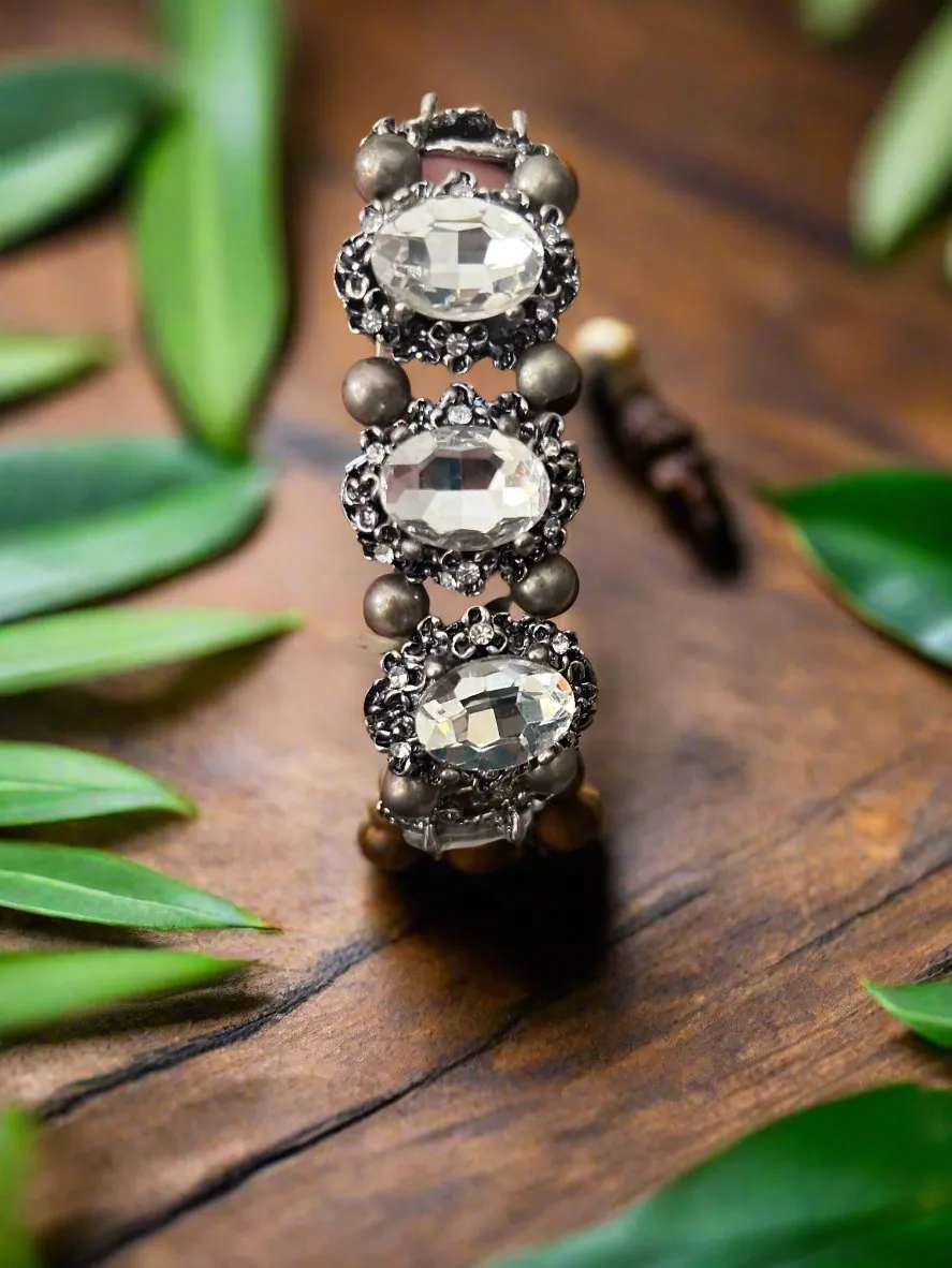 Stretch Glitz and Glam Bracelet