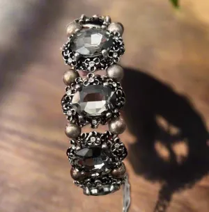 Stretch Glitz and Glam Bracelet